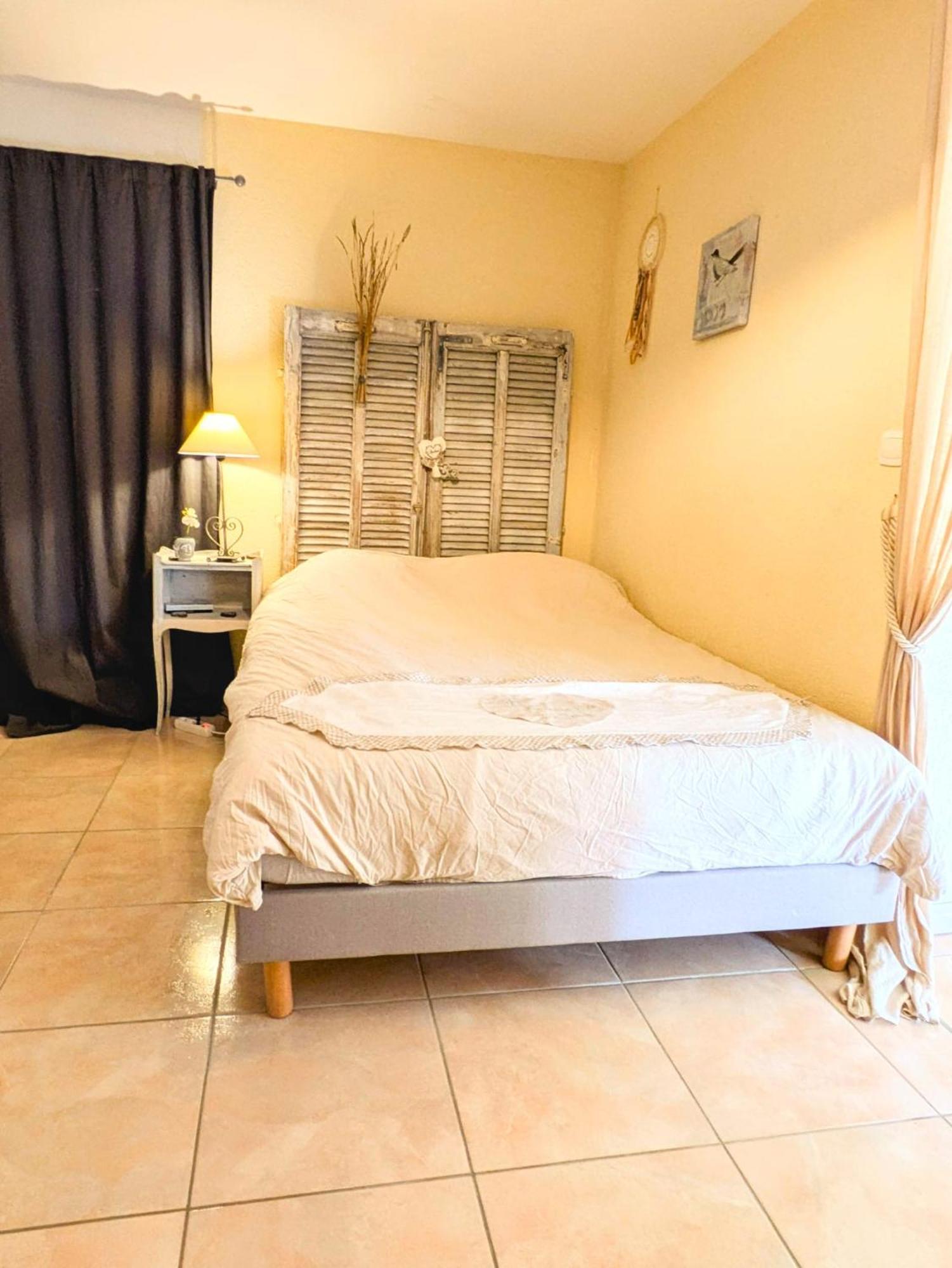 La Villa Jasmin Montauroux Zimmer foto